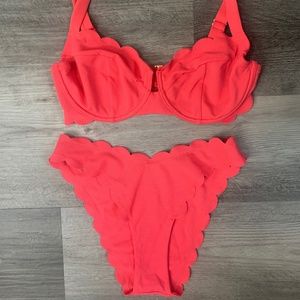Victoria’s Secret Scallop Brazilian Bikini